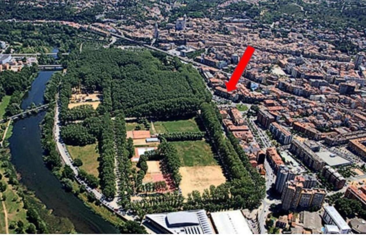 Acogedor Apartamento Girona Centro Apartman Kültér fotó