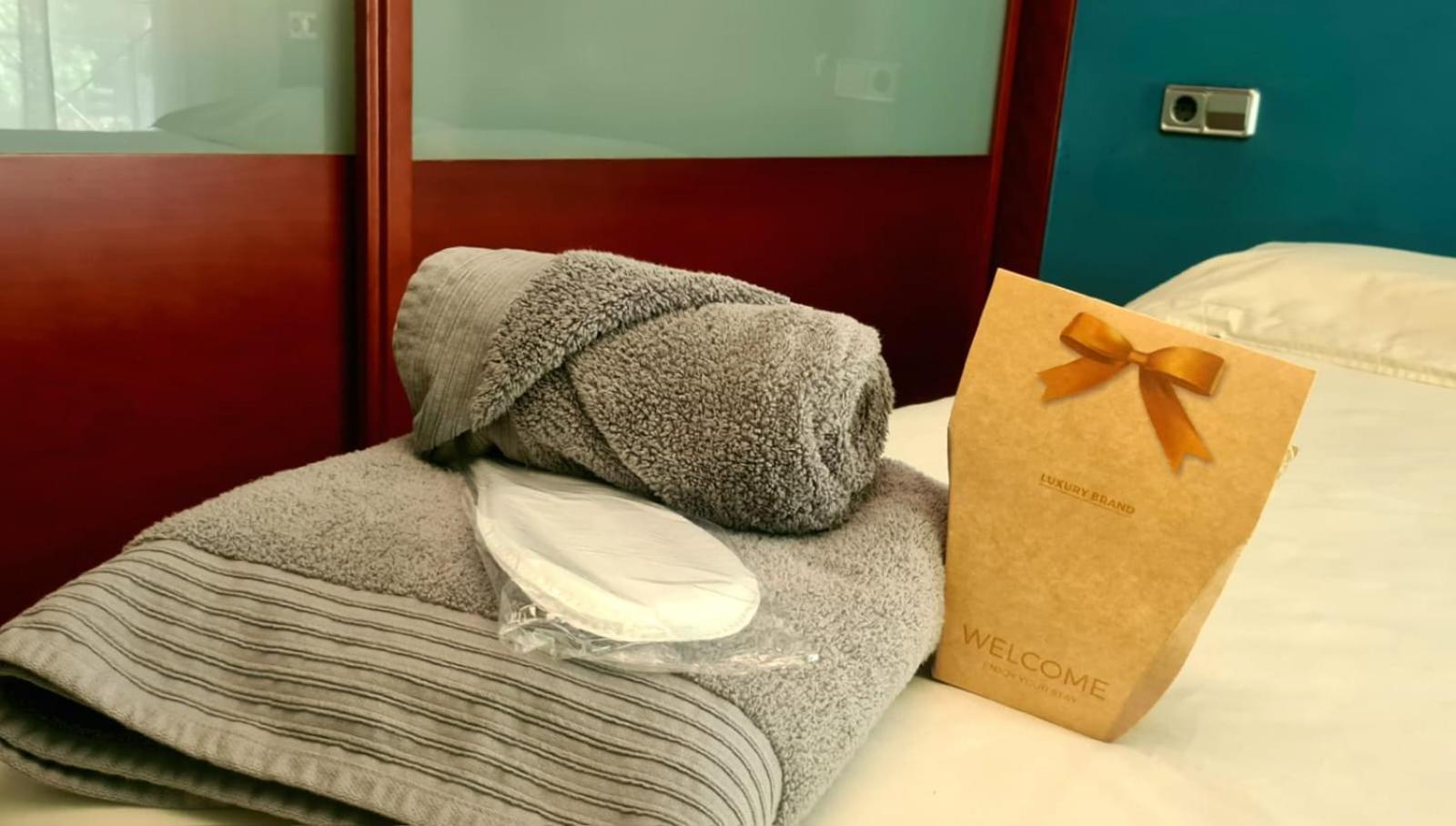 Acogedor Apartamento Girona Centro Apartman Kültér fotó