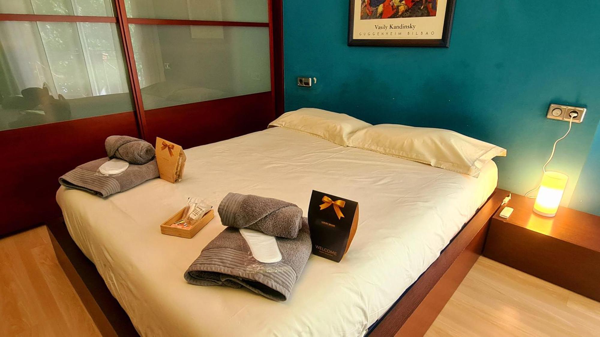 Acogedor Apartamento Girona Centro Apartman Kültér fotó